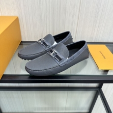 Louis Vuitton Low Shoes